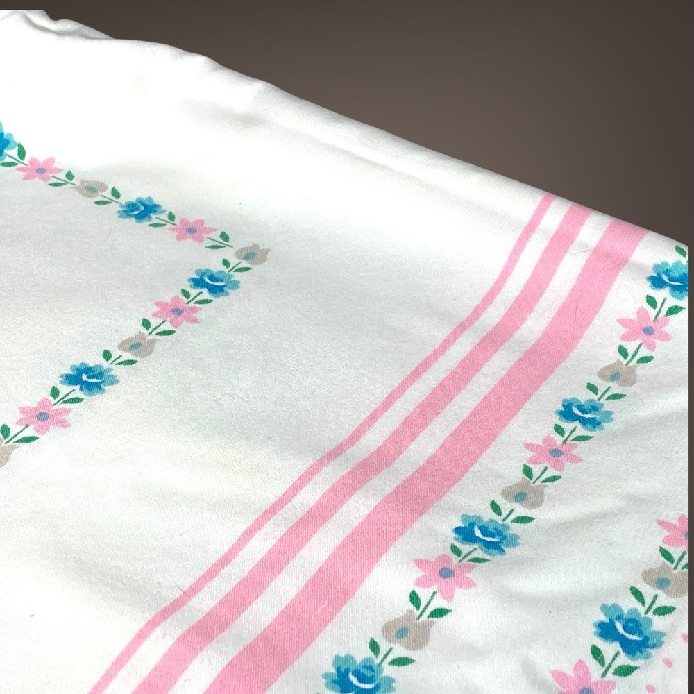 Vintage Spring Easter Tablecloth 63x51‎ Pink Blue Floral Stripes Dots - Picture 5 of 8